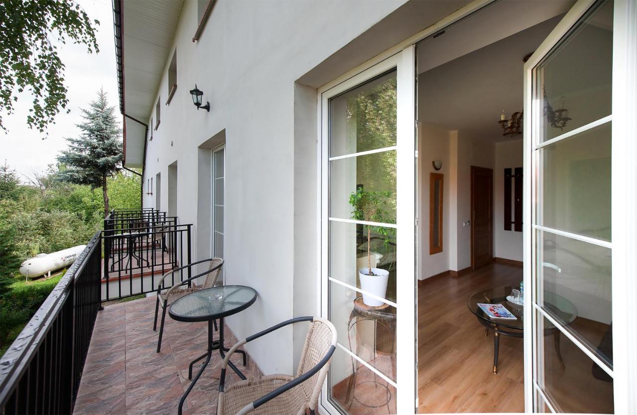 Hotel Villa Hubertus Kutno Ngoại thất bức ảnh
